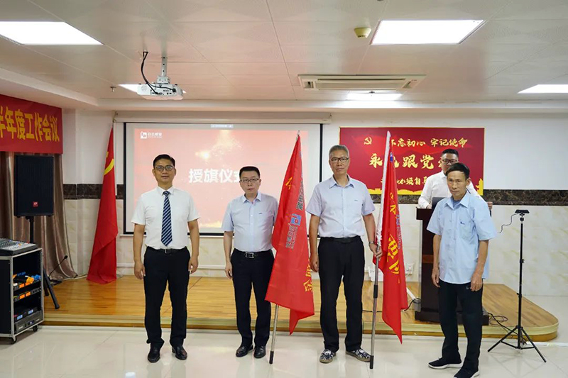 1745380715939071.jpg 17401060066759001.jpg